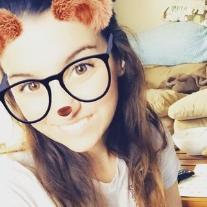 Meet your Posher, Ashlie